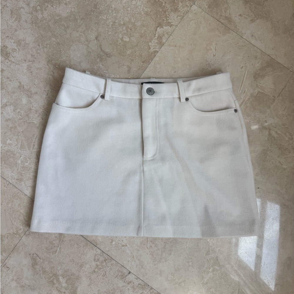 Steve Madden Beck Skirt in Cream